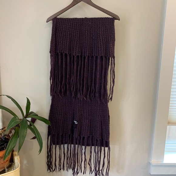 Oversized Wooden Ships Scarf! - Picture 2 of 5